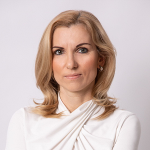 Wolfárt Orsolya