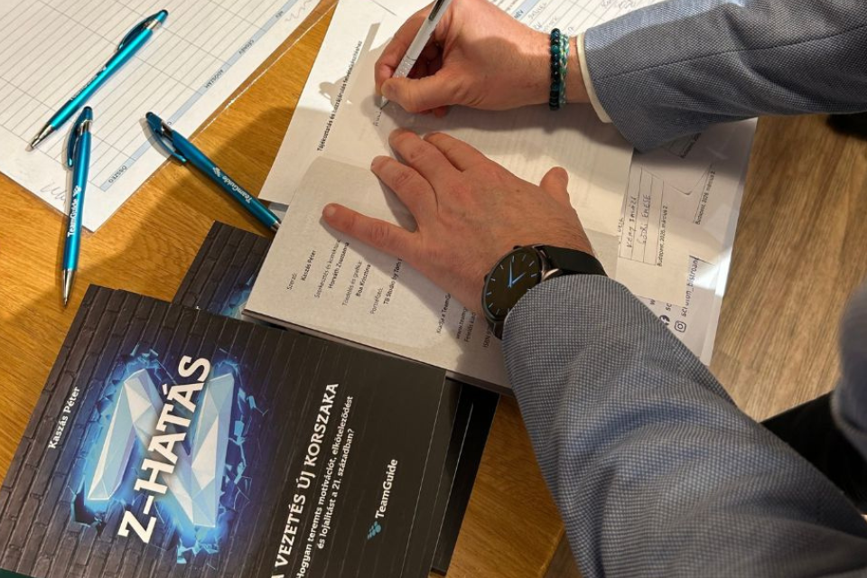 Z-HATÁS könyvbemutató 4