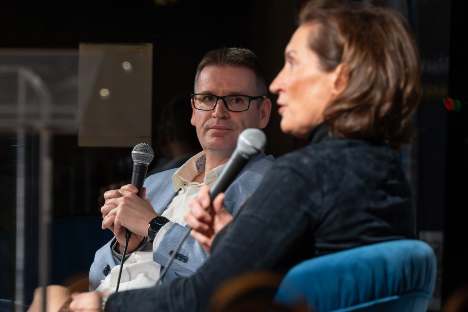 Z-HATÁS könyvbemutató 9